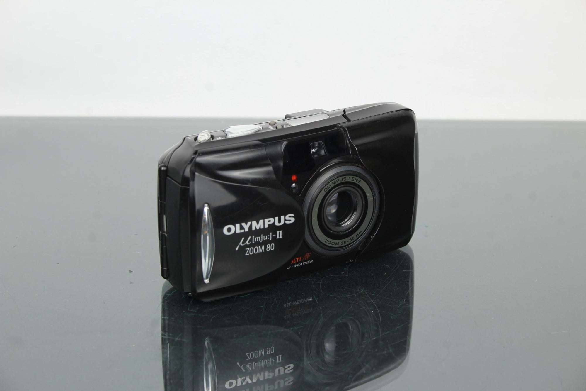 Olympus Mju II Zoom 80 - Dutch|Thrift