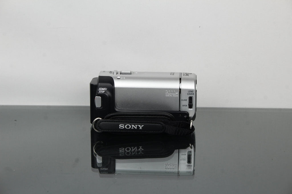 Sony DCR - SX30E Digital video camera - Dutch|Thrift