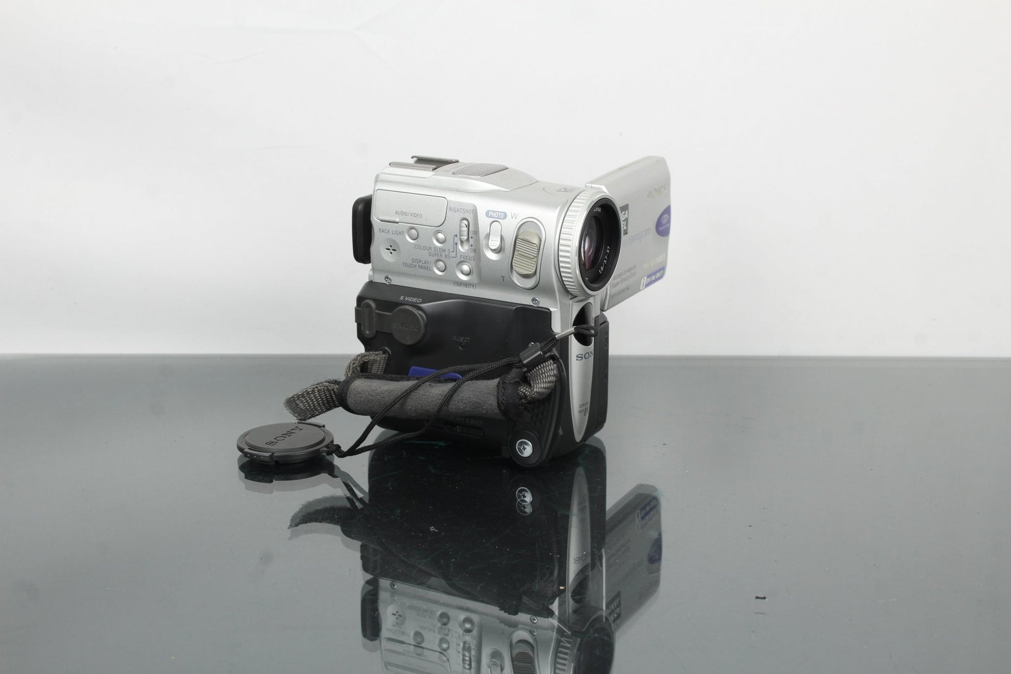Sony digital Handycam DCR - PC101E PAL MiniDV - Dutch|Thrift