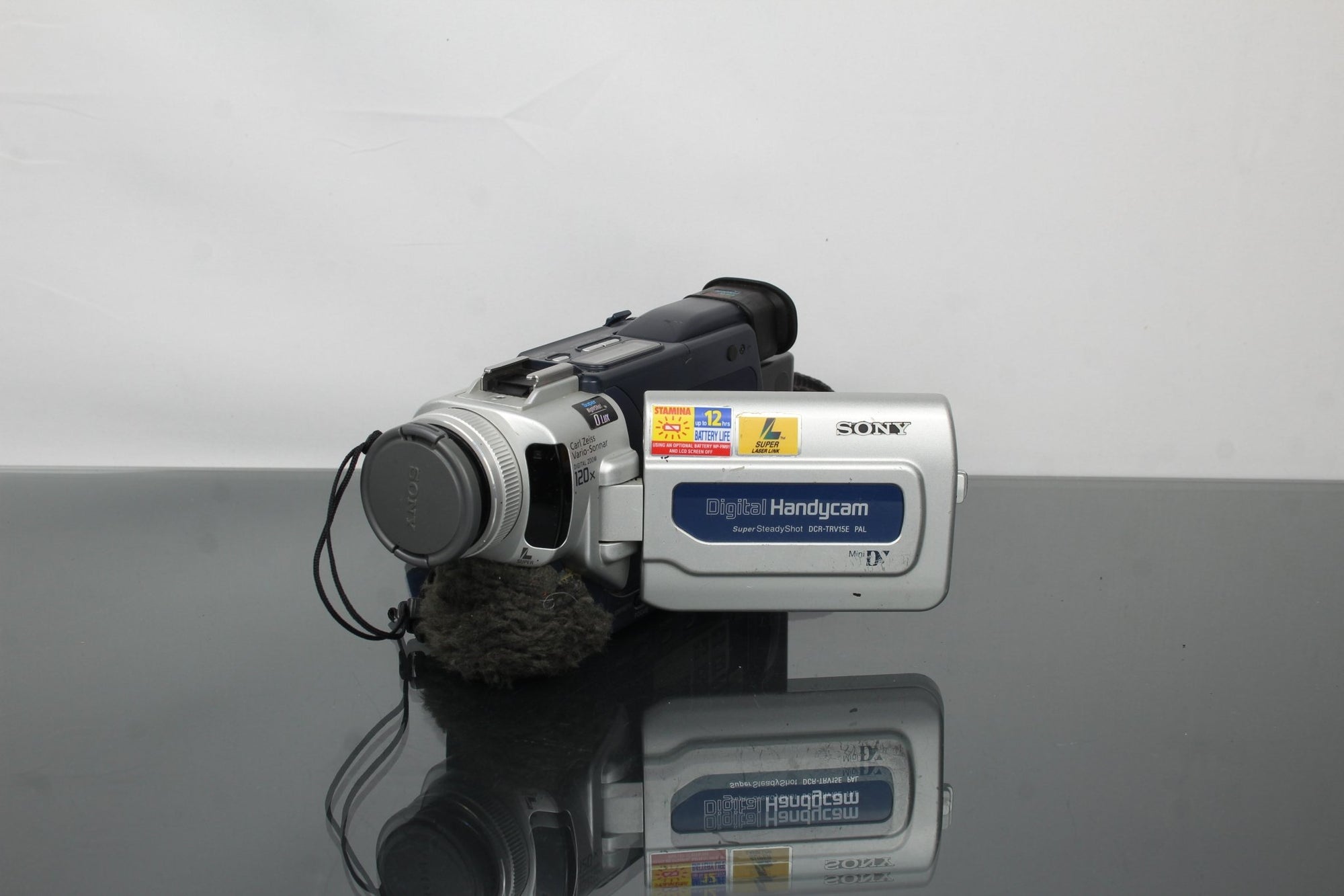Sony Digital Video Camera DCR - TRV15E MiniDV - Dutch|Thrift