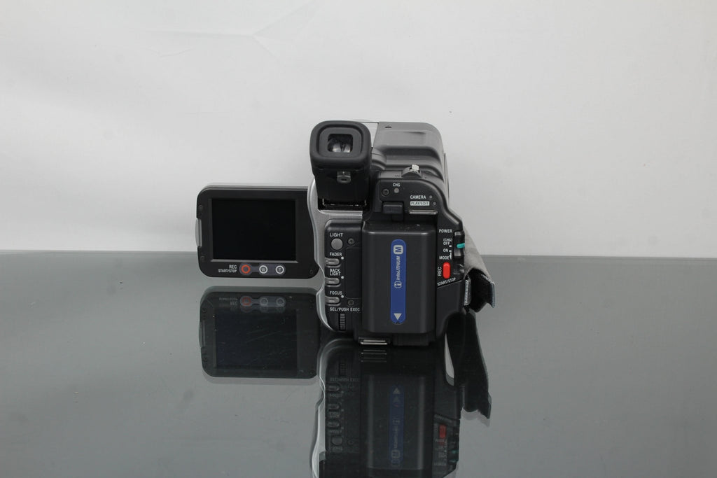 Sony Video Camera Recorder CCD - TRV238E Hi8 - Dutch|Thrift