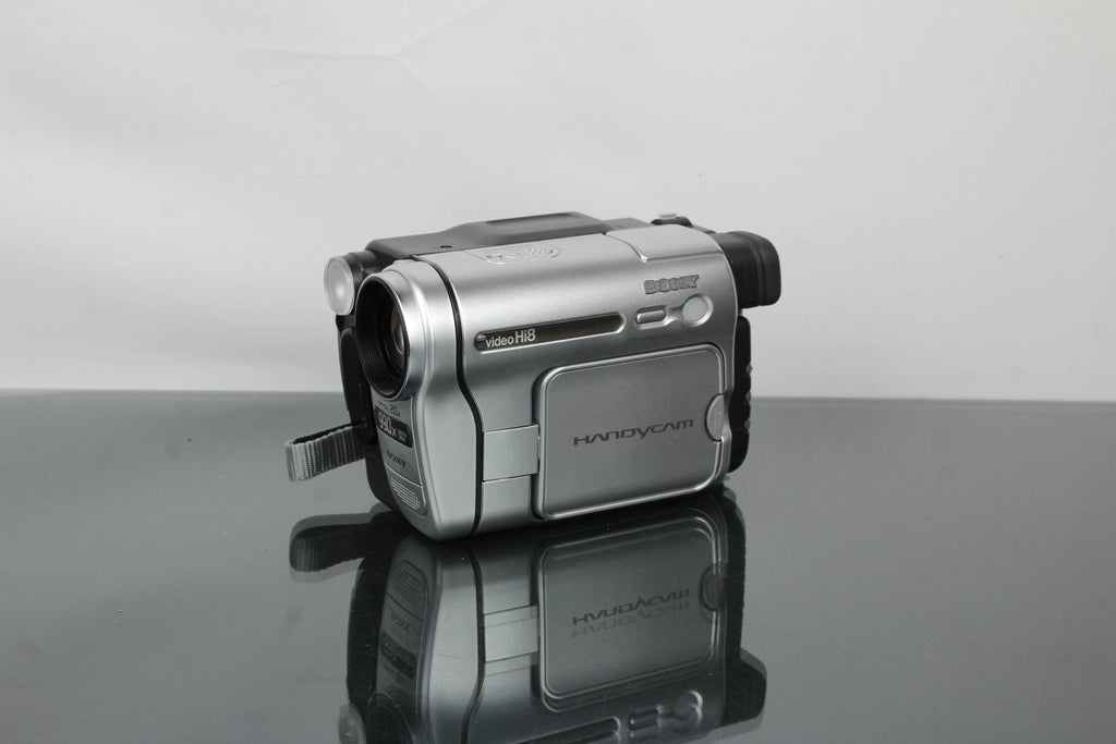 Sony Video Camera Recorder CCD - TRV238E Hi8 - Dutch|Thrift