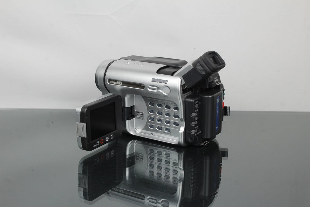 Sony Video Camera Recorder CCD - TRV238E Hi8 - Dutch|Thrift