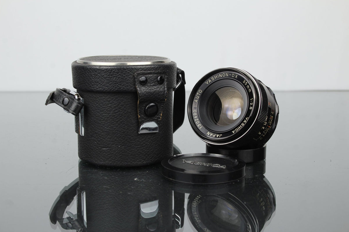 Yashica yashinon - dx 35mm 1:2.8 - Dutch|Thrift
